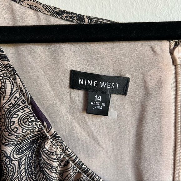 Nine West 3/4 Sleeve Paisley Silk dress - Picture 3 of 4